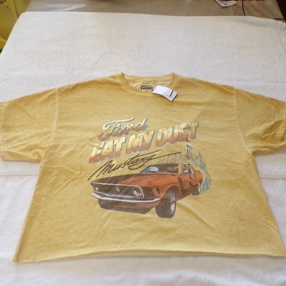 Junior's Ford Vintage Style Ford Tee "Eat My Dust" - Picture 5 of 6
